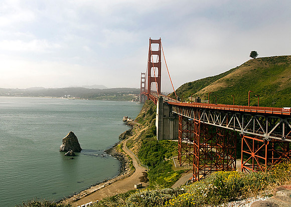 Golden Gate Bridge in San Francisco California